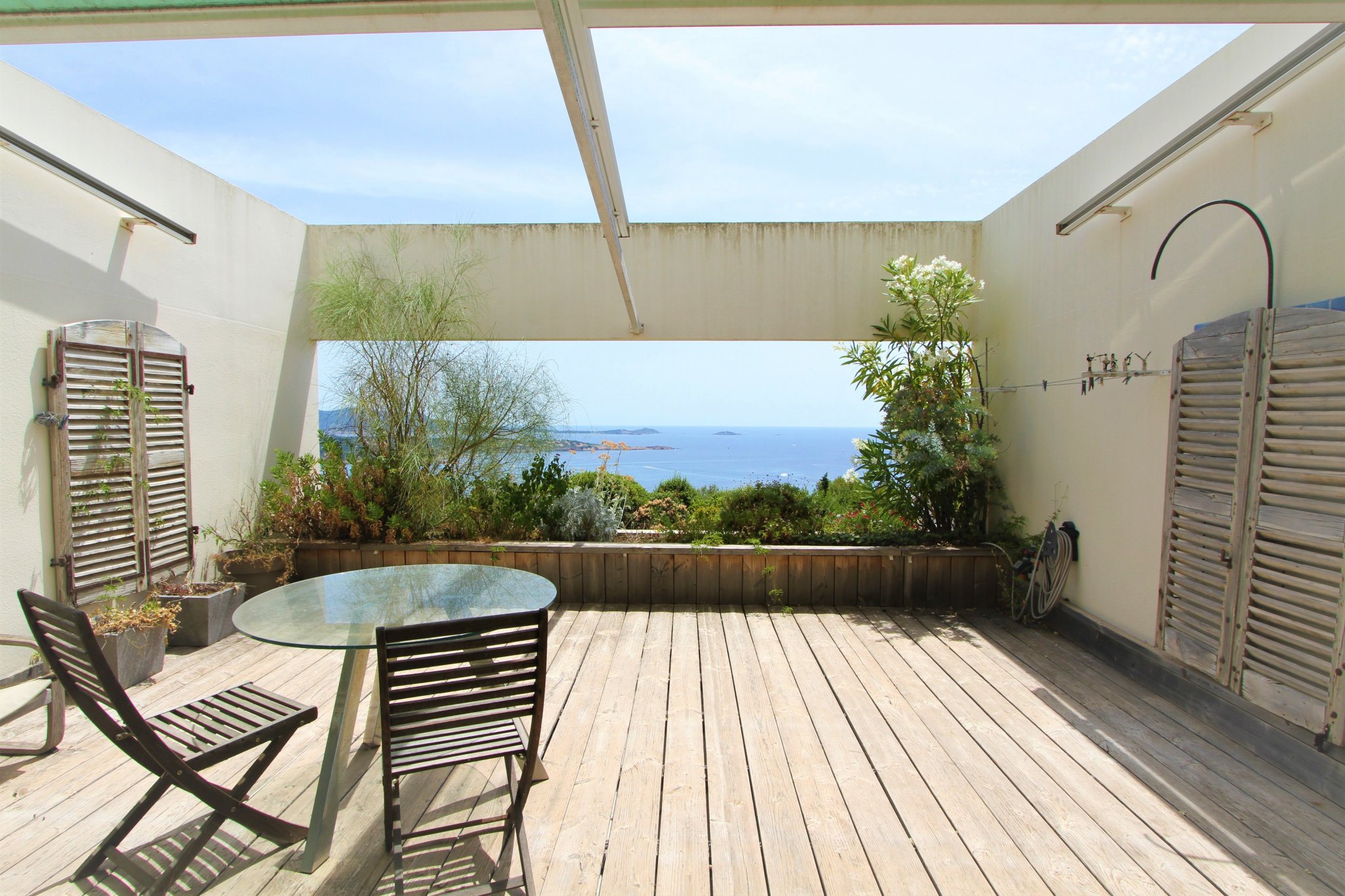vente À Bandol (83), grand appartement en vente avec terrasse